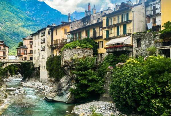Z Jeziora Como trasą Bernina Express: Diavolezza  – St. Moritz – Chiavenna