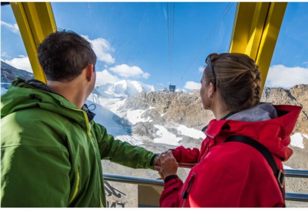 Z Jeziora Como trasą Bernina Express: Diavolezza  – St. Moritz – Chiavenna
