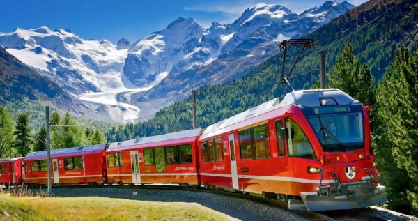 Z Jeziora Como trasą Bernina Express: Diavolezza  – St. Moritz – Chiavenna